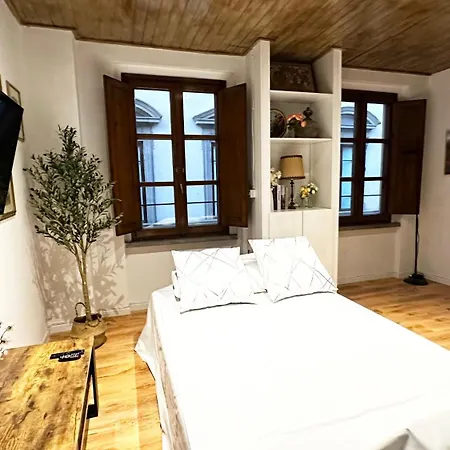 Apartment Davanti Al Duomo-appartamento Storico