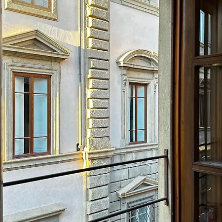 Davanti Al Duomo-appartamento Storico Apartman Firenze
